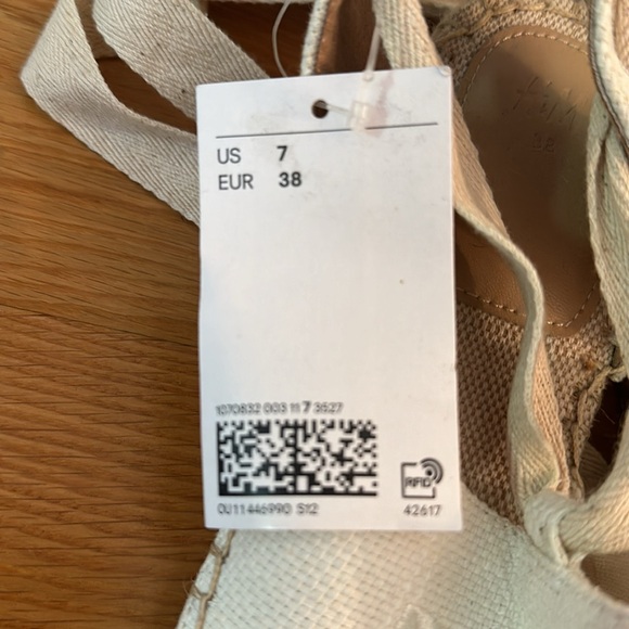 H&M ‘Paris’ Embroidered Tie-strap espadrilles, Size 7 - Picture 6 of 8